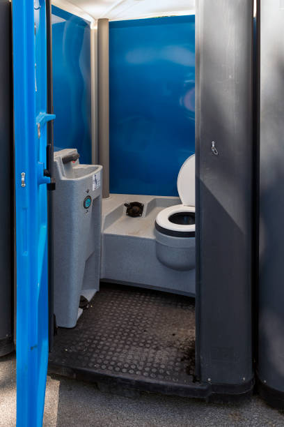 Portable Toilet Options We Offer in Salisbury, MO